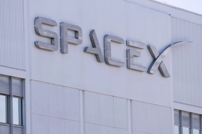 main event image